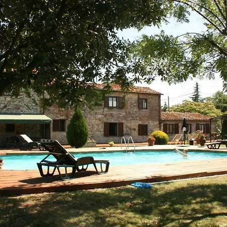 I Cuffi-marchetti Sleeps 20 With Pool فيلة Piana